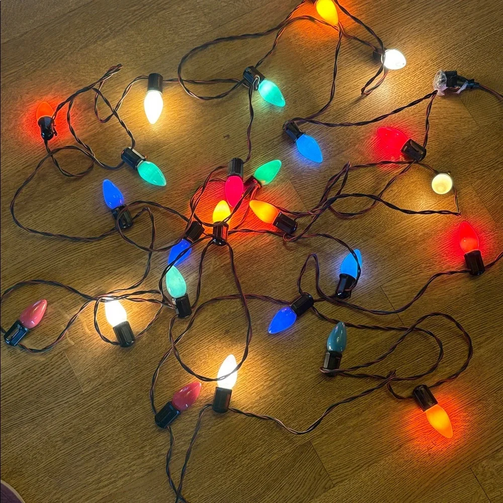 Vintage 50s-60s Christmas Multi-Colored 25 Light Strand Size C9